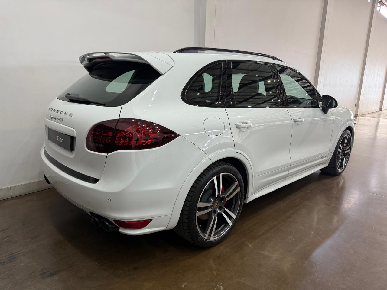 2014 PORSCHE CAYENNE GTS TIPTRONIC