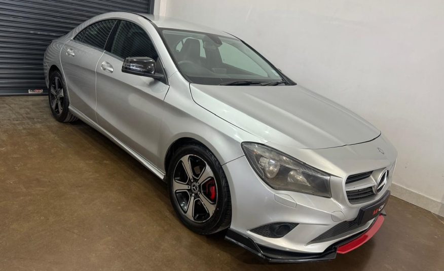 2014 MERCEDES BENZ CLA200