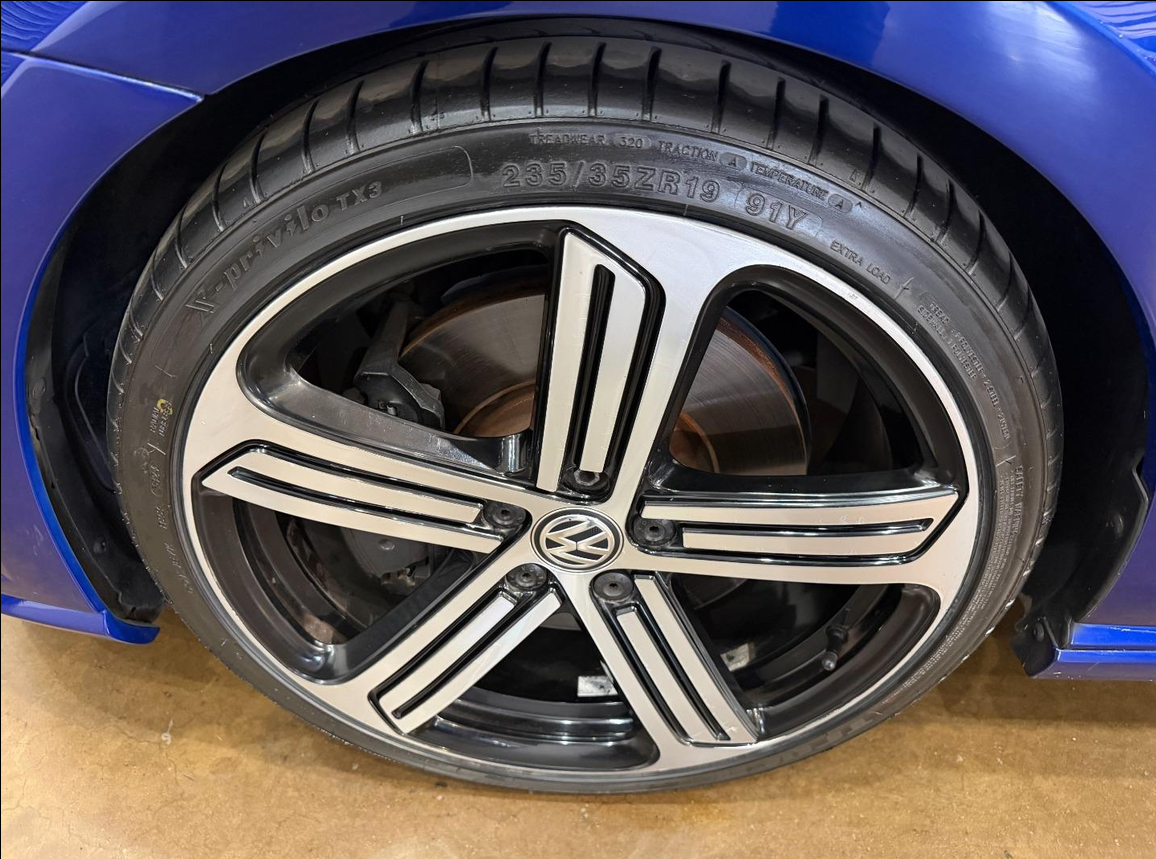 2015 VOLKSWAGEN GOLF VII 2.0 TSI R DSG (206KW)