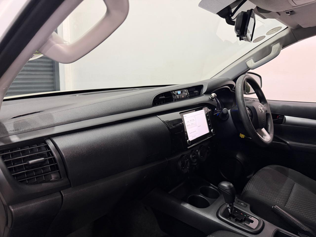 2020 TOYOTA HILUX 2.4 GD6 SRX 4×4 DOUBLE CAB AUTO