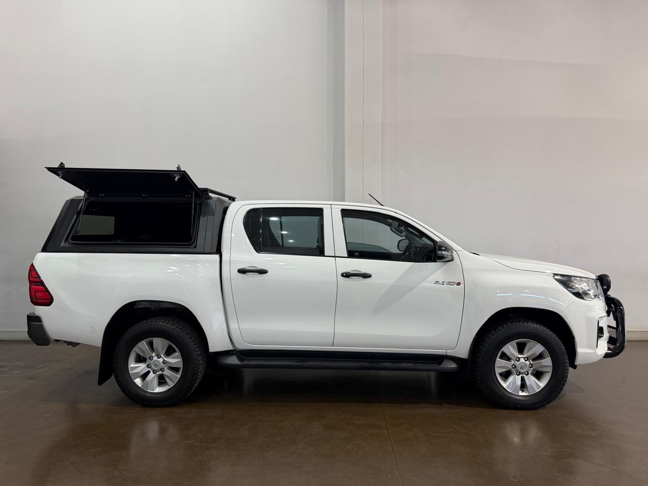 2020 TOYOTA HILUX 2.4 GD6 SRX 4×4 DOUBLE CAB AUTO