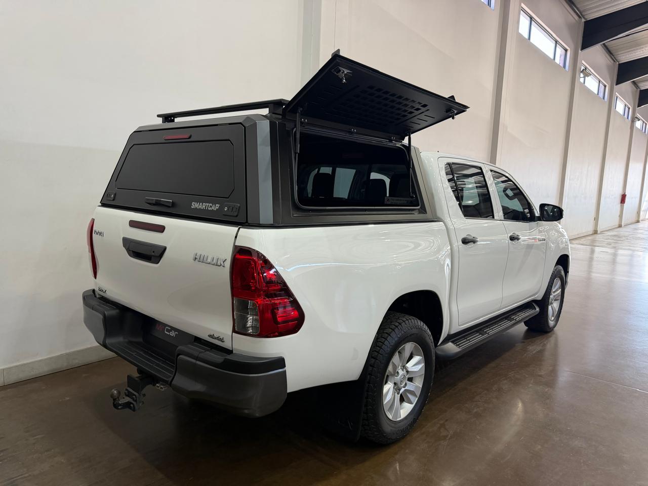 2020 TOYOTA HILUX 2.4 GD6 SRX 4×4 DOUBLE CAB AUTO