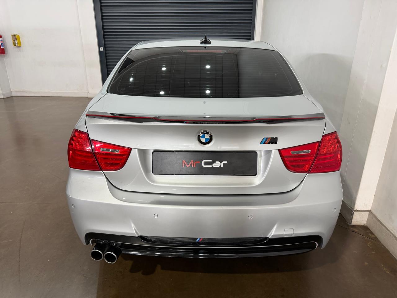 2010 BMW 3 SERIES 320i (E90)
