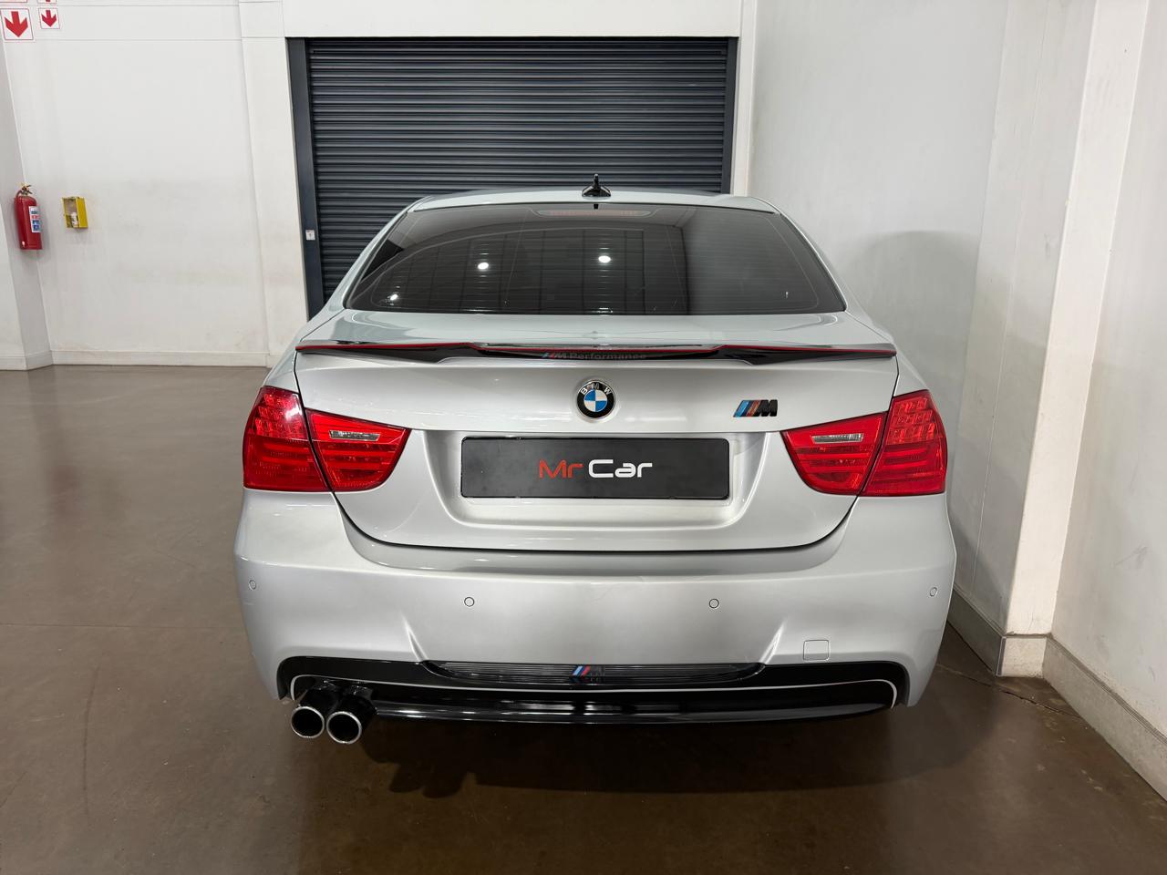 2010 BMW 3 SERIES 320i (E90)