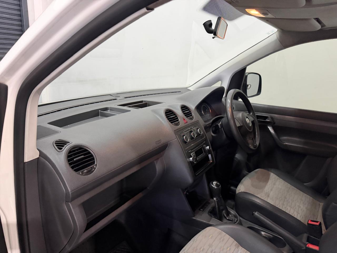 2013 VOLKSWAGEN CADDY 1.6i PANEL VAN