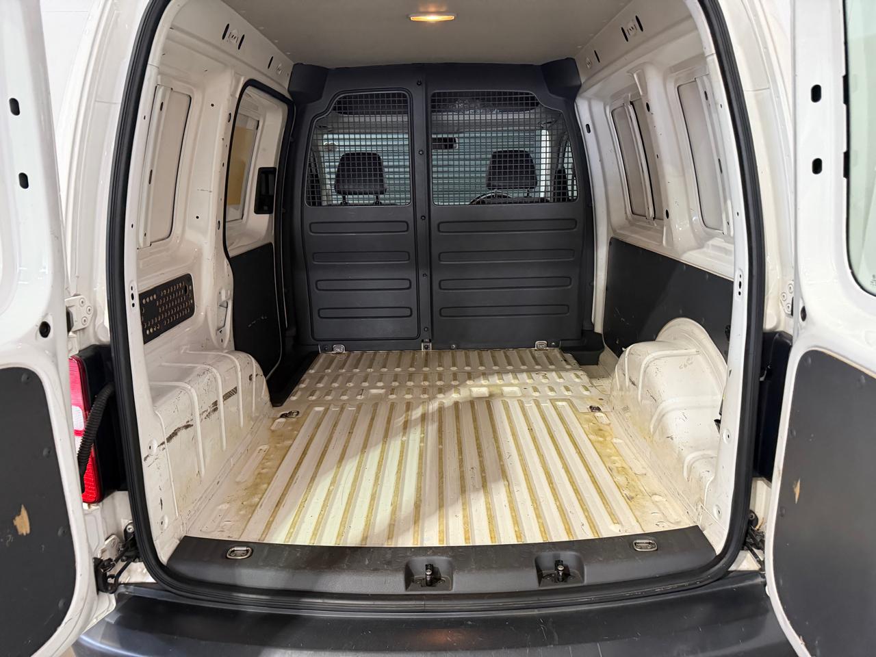 2013 VOLKSWAGEN CADDY 1.6i PANEL VAN