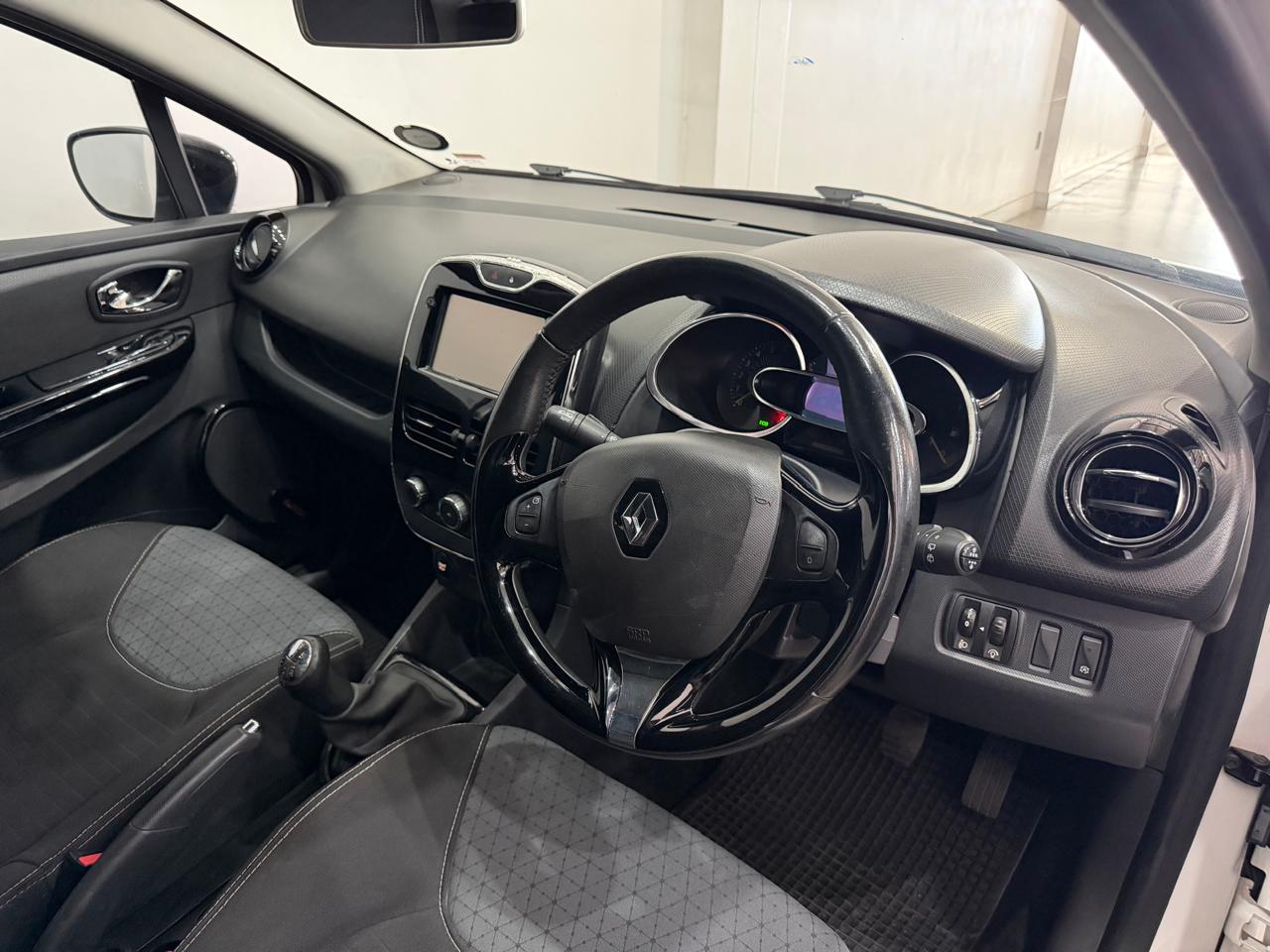 2013 RENAULT CLIO IV 900T DYNAMIQUE