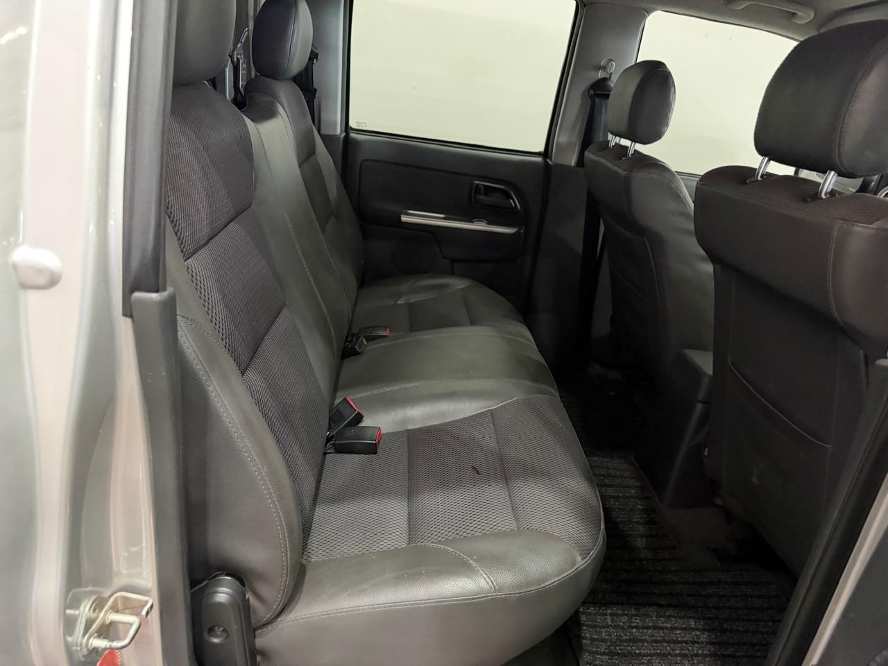 2010 ISUZU KB300 D-TEQ LX 4×4 DOUBLE CAB