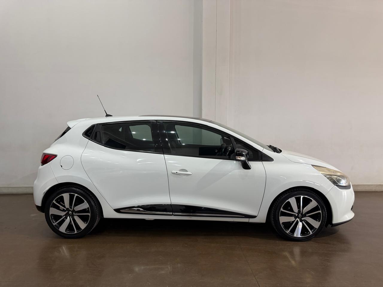 2013 RENAULT CLIO IV 900T DYNAMIQUE