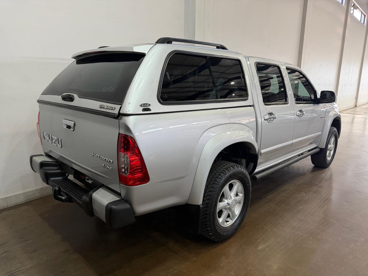 2010 ISUZU KB300 D-TEQ LX 4×4 DOUBLE CAB