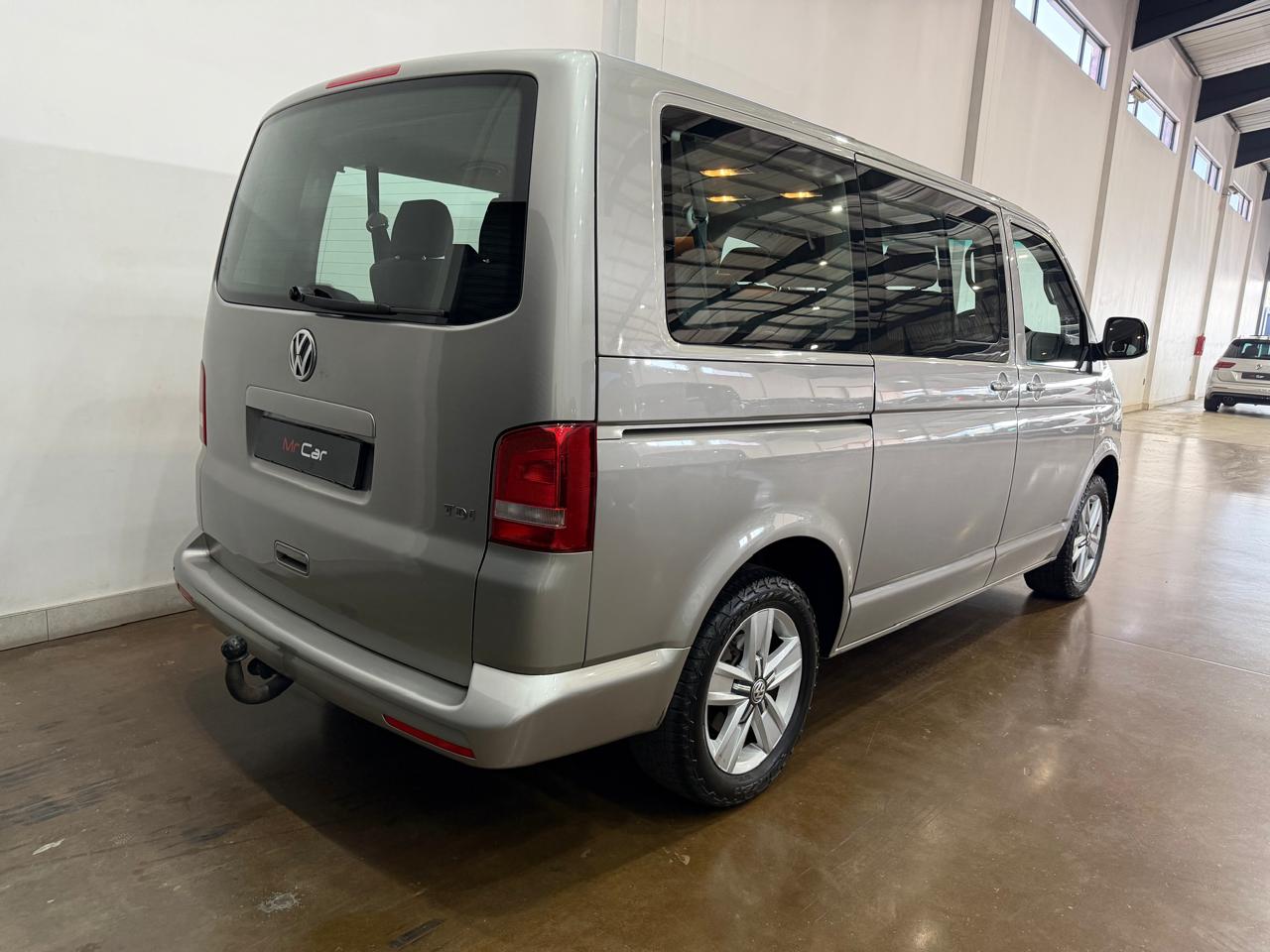 2013 VOLKSWAGEN KOMBI 2.0 TDI T5 TRENDLINE
