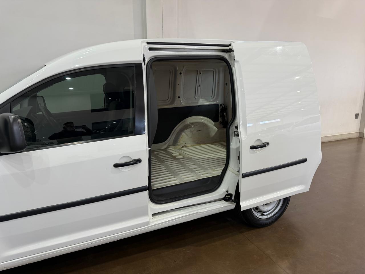 2013 VOLKSWAGEN CADDY 1.6i PANEL VAN