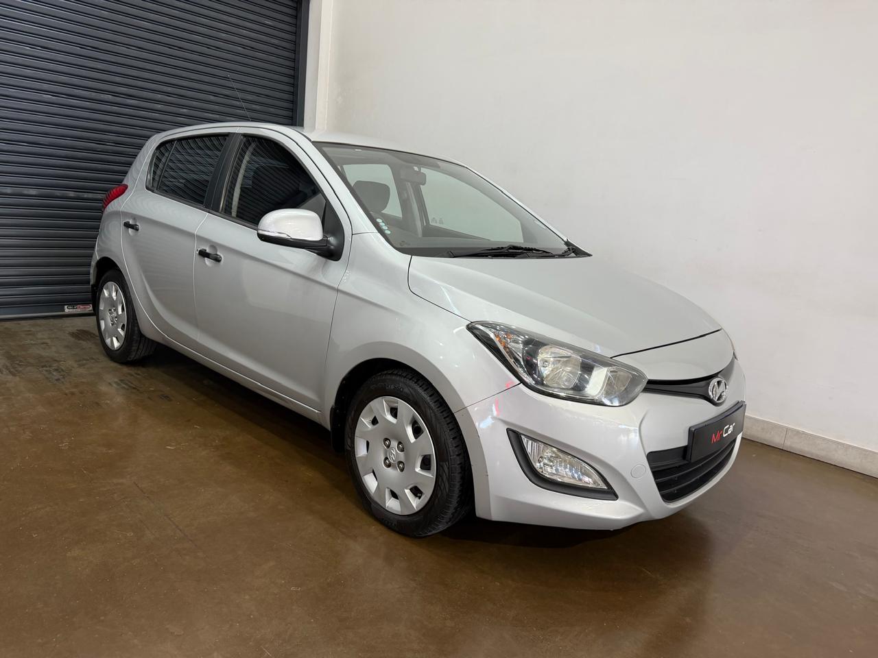 2013 HYUNDAI i20 1.4 FLUID AUTO