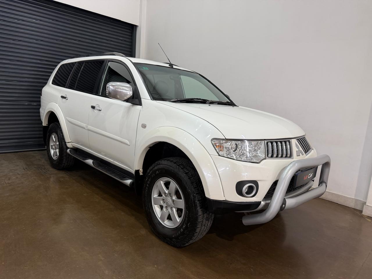 2010 MITSUBISHI PAJERO SPORT 3.2 Di-D GLS AUTO
