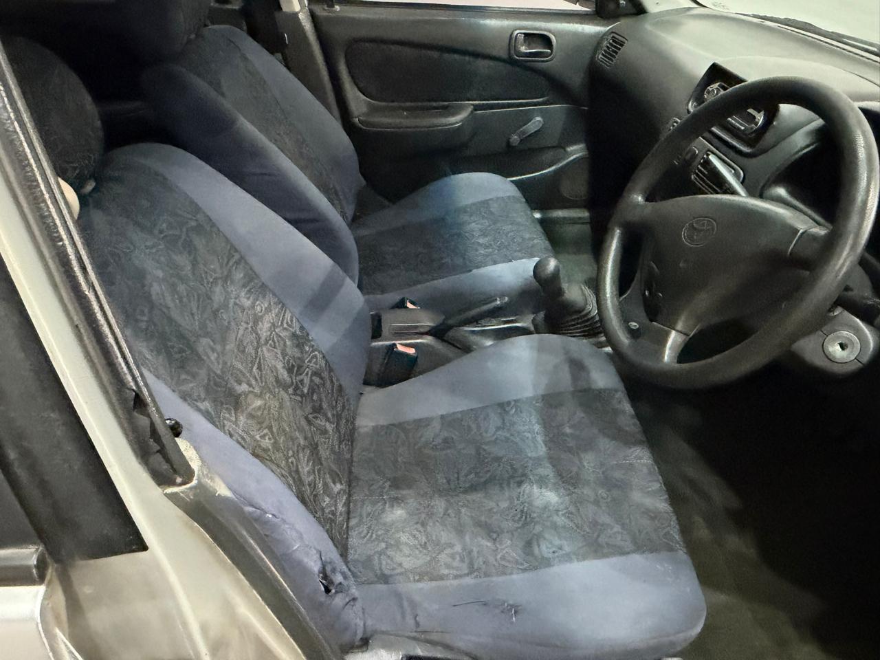 2000 TOYOTA COROLLA 130