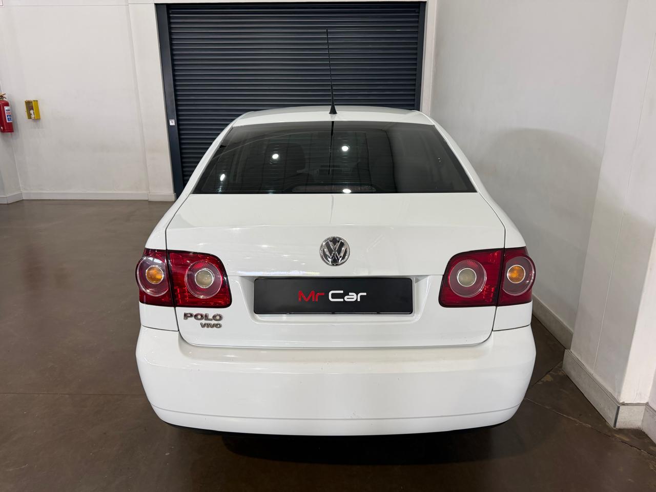 2015 VOLKSWAGEN POLO VIVO 1.4 TRENDLINE TIPTRONIC
