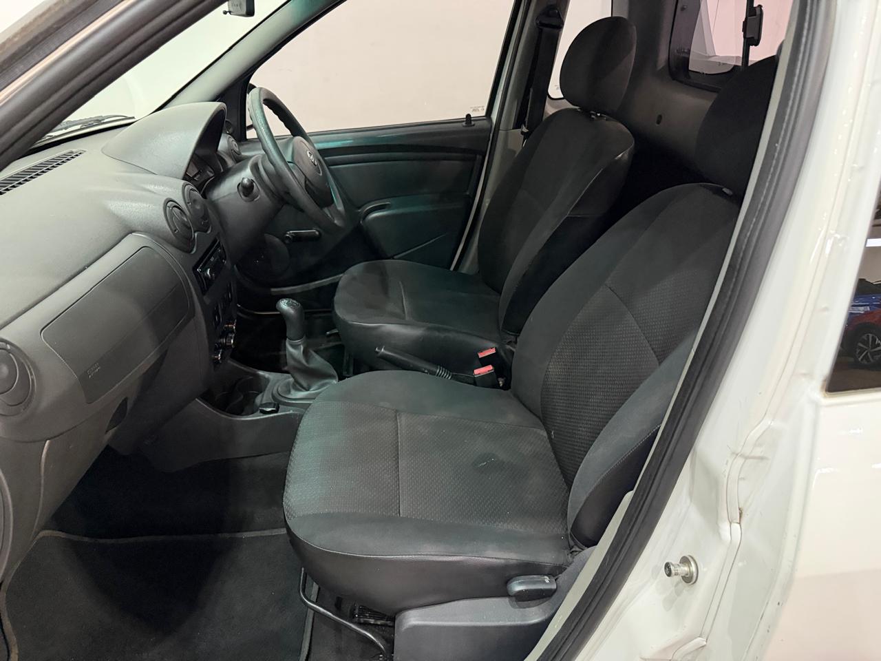 2021 NISSAN NP200 1.6 (8V) BASE