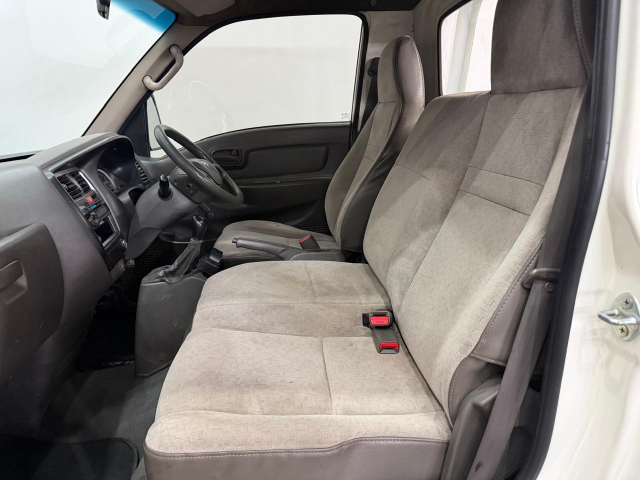 2016 HYUNDAI H100 2.6 D