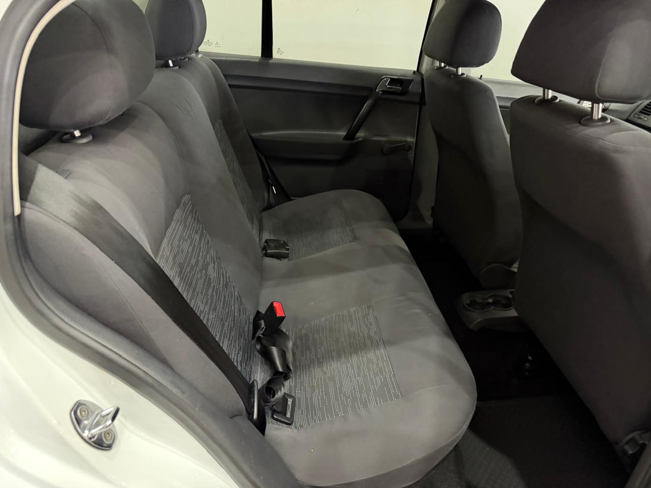 2015 VOLKSWAGEN POLO VIVO 1.4 TRENDLINE TIPTRONIC