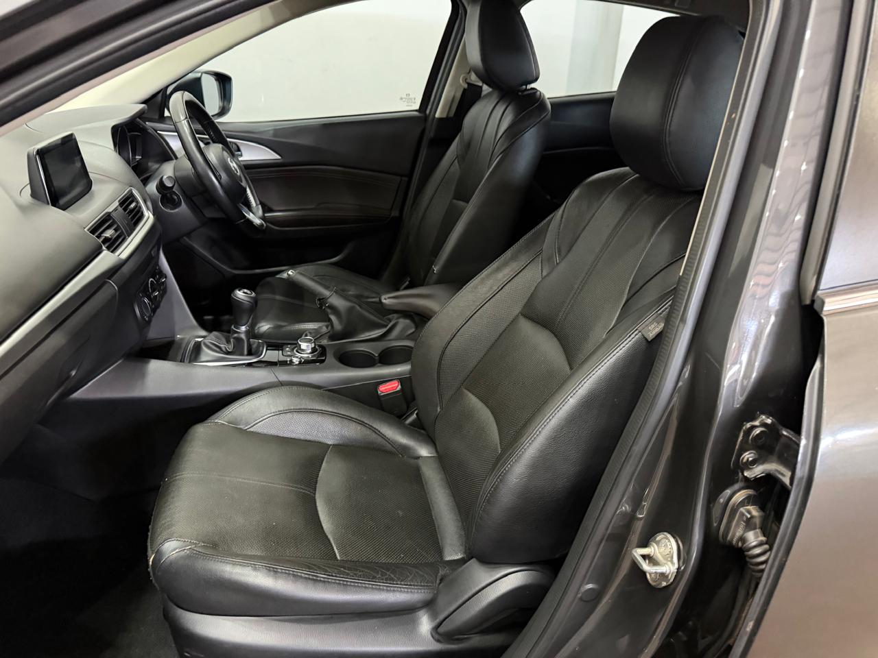 2017 MAZDA 3 1.6 DYNAMIC
