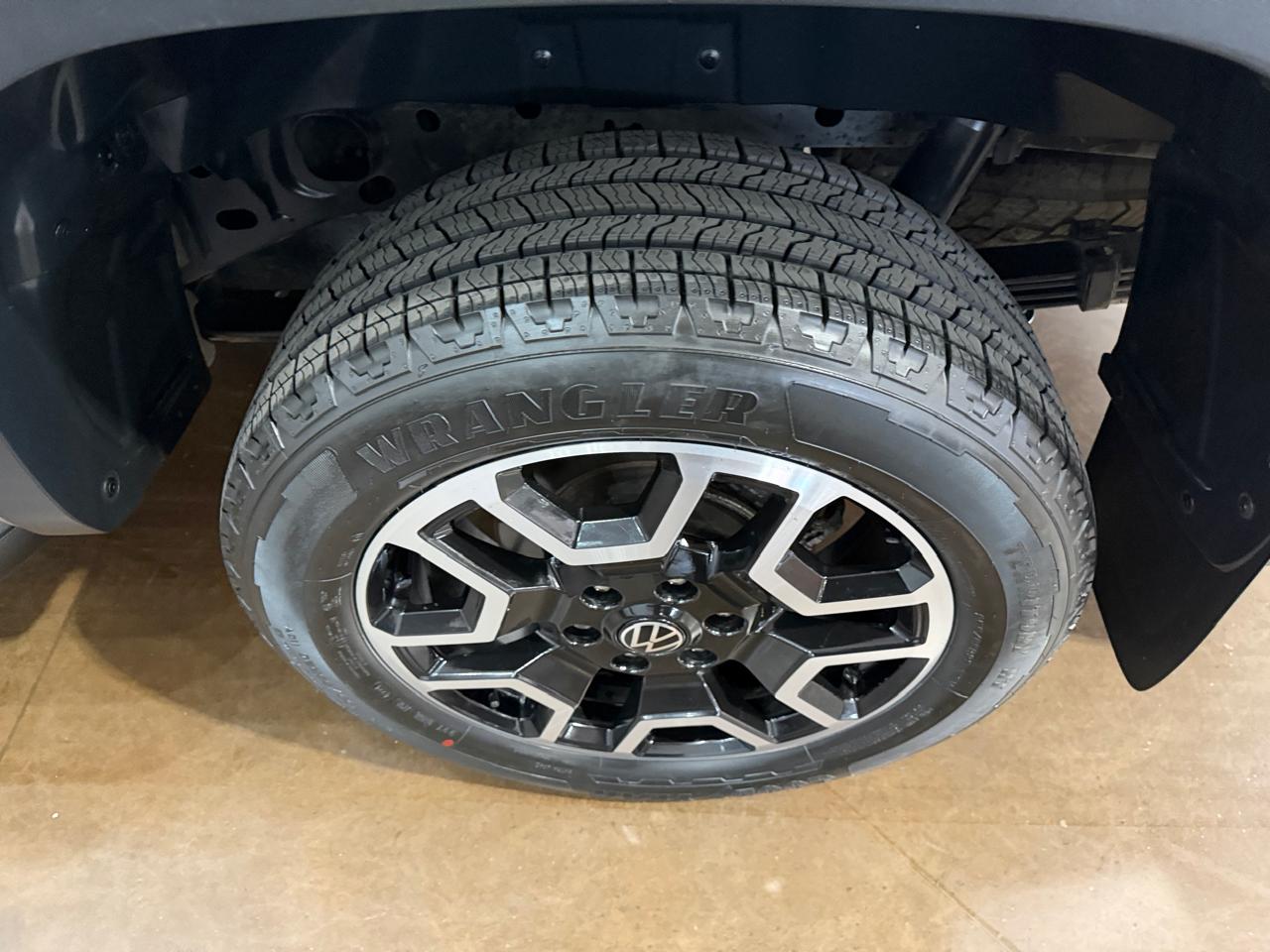 2024 VOLKSWAGEN AMAROK 2.0 TDI 125kW 4MOTION LIFE AUTO DOUBLE CAB