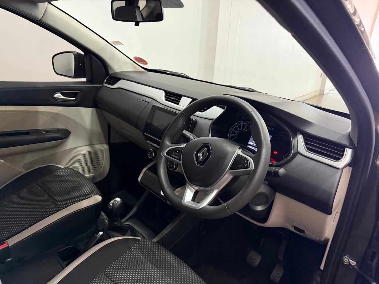 2024 RENAULT TRIBER 1.0 INTENS AMT