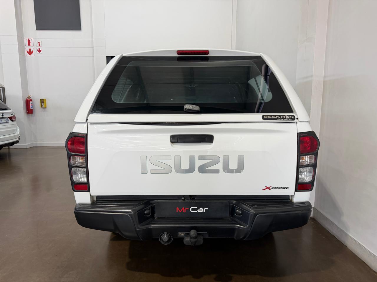 2017 ISUZU KB 250 D-TEQ X-RIDER DOUBLE CAB