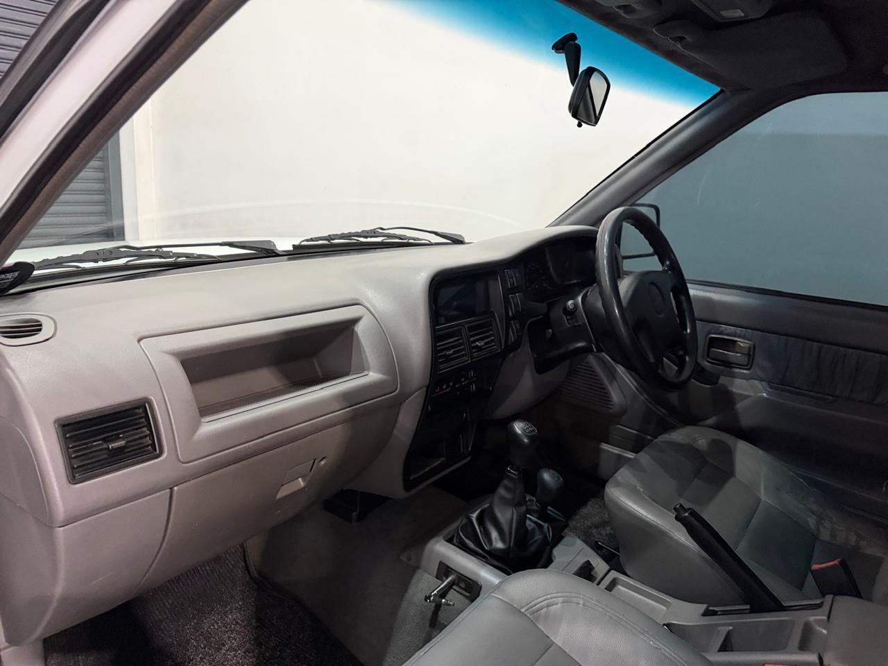 2000 ISUZU KB320 V6 LX 4×4 DOUBLE CAB