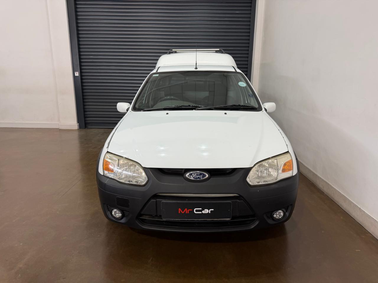 2010 FORD BANTAM 1.3i XLT