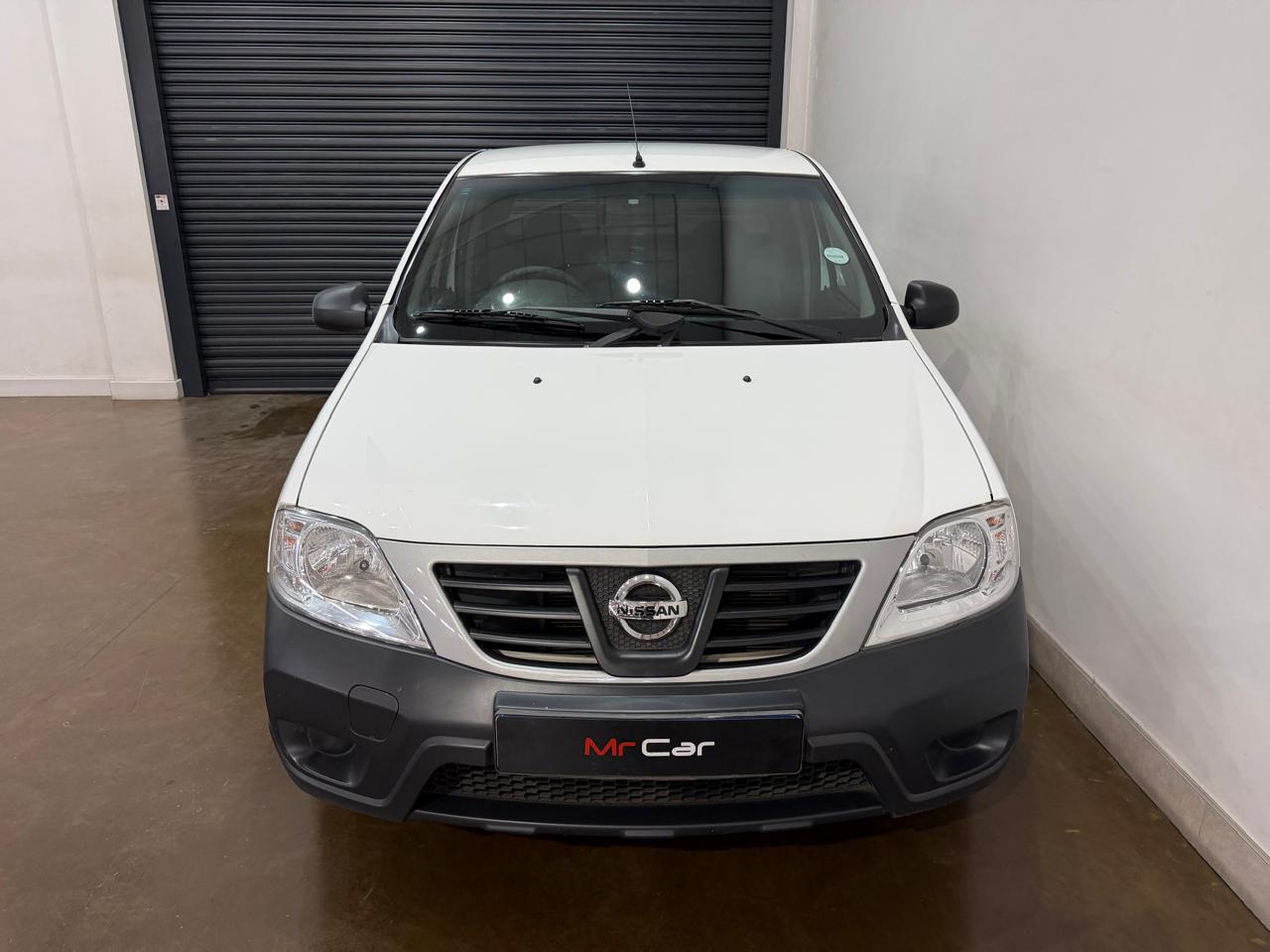 2021 NISSAN NP200 1.6 (8V) BASE