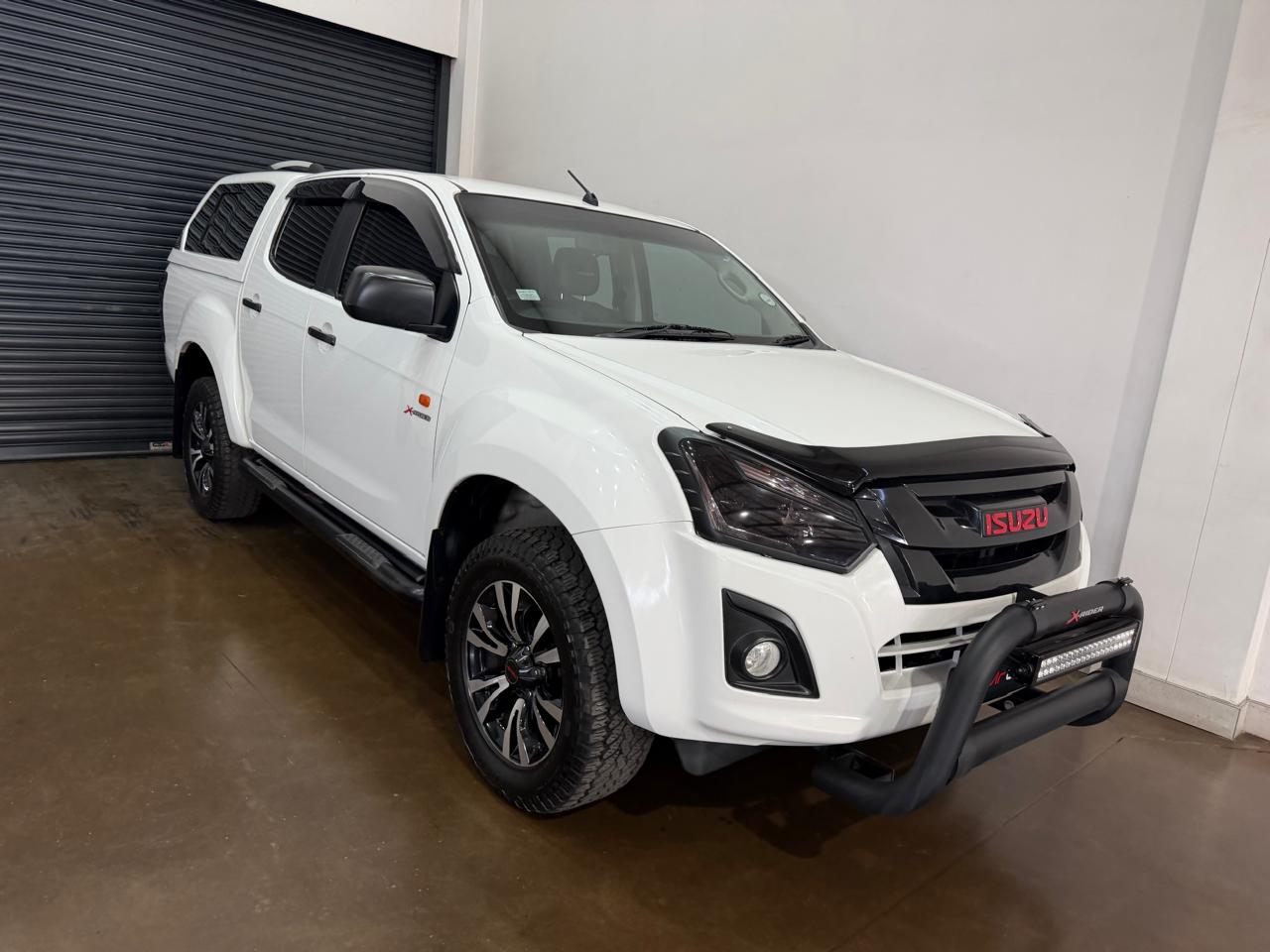 2017 ISUZU KB 250 D-TEQ X-RIDER DOUBLE CAB
