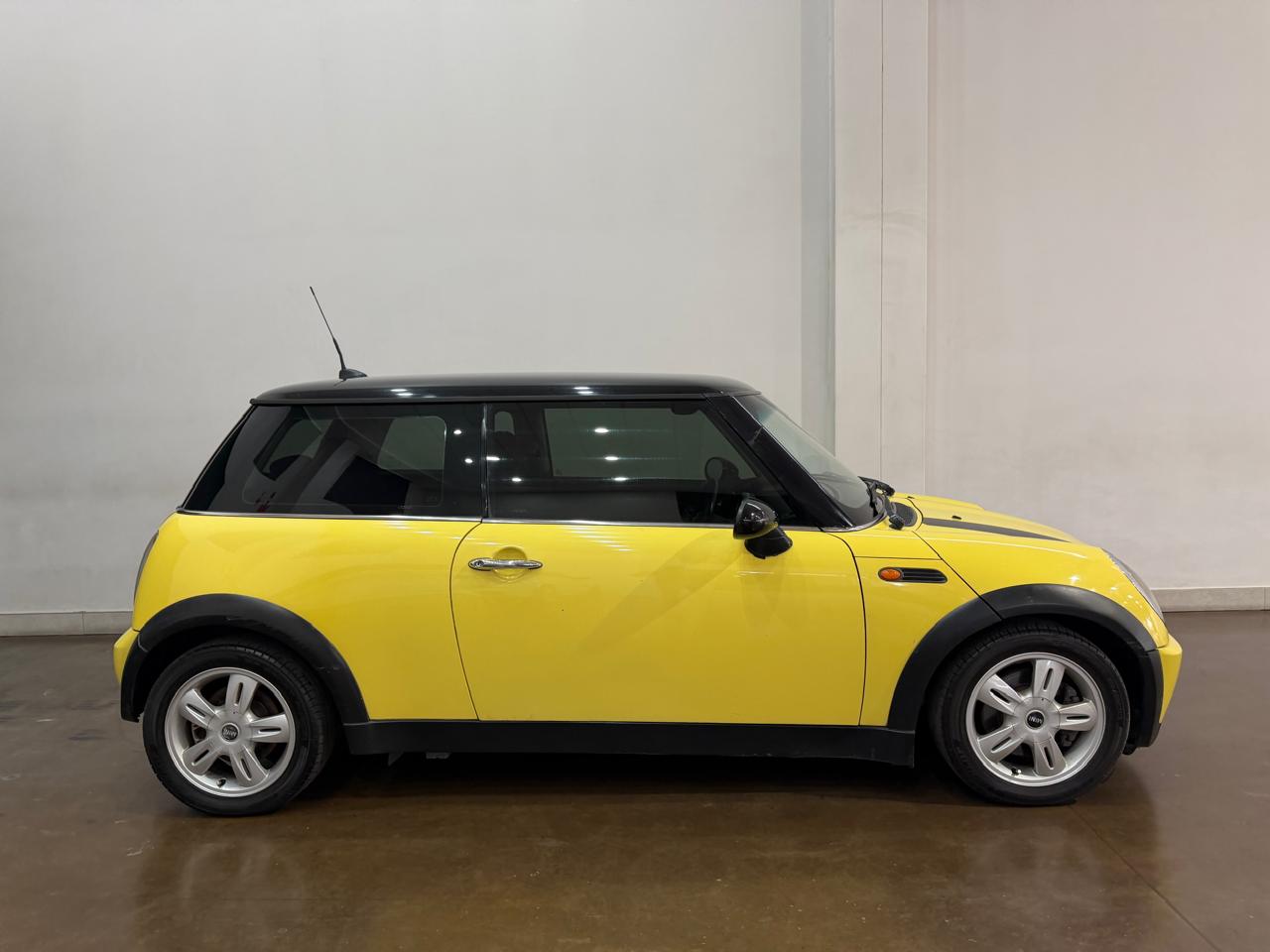2006 MINI COOPER 1.6