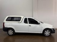 2015 NISSAN NP200 1.6i