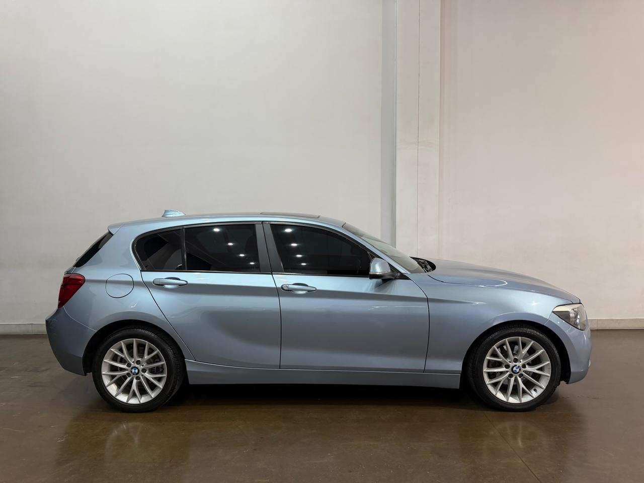 2013 BMW 1 SERIES 118i