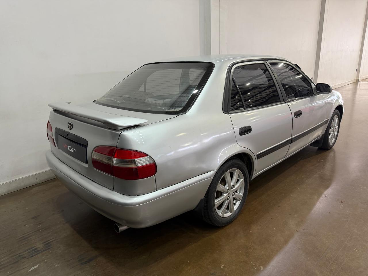 2000 TOYOTA COROLLA 130