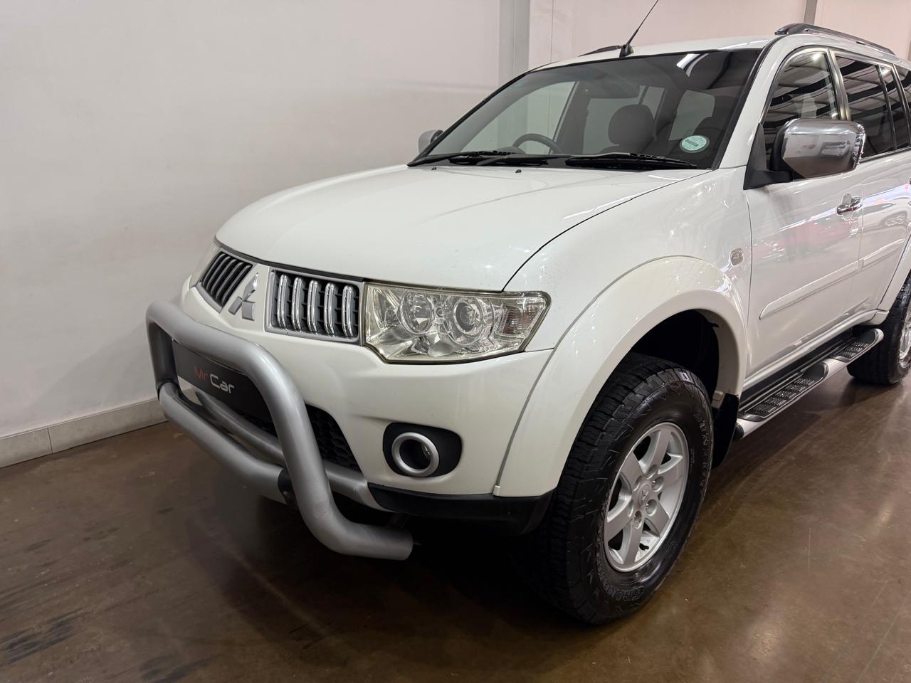 2010 MITSUBISHI PAJERO SPORT 3.2 Di-D GLS AUTO