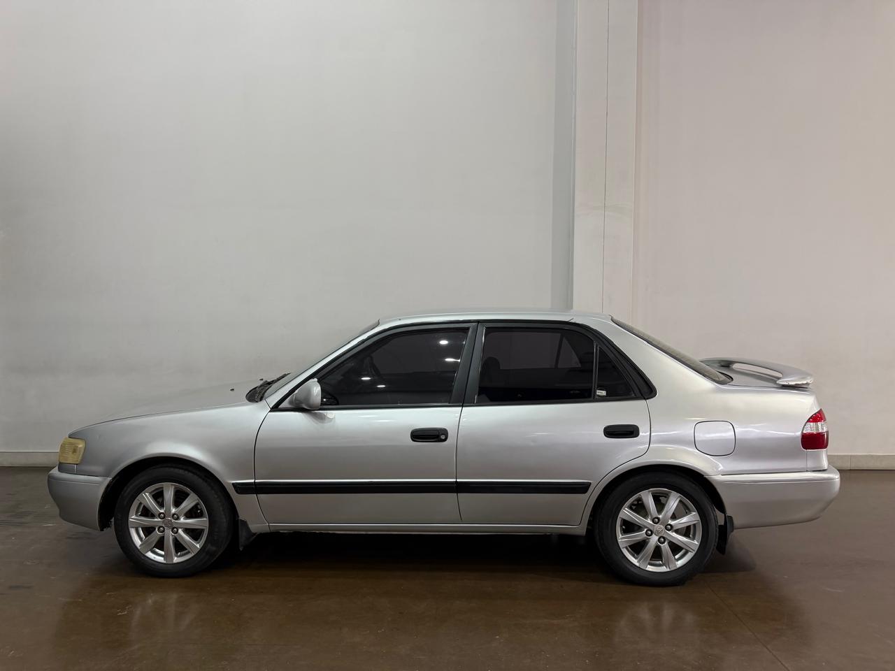 2000 TOYOTA COROLLA 130