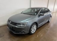 2012 VOLKSWAGEN JETTA VI 2.0TDi HIGHLINE