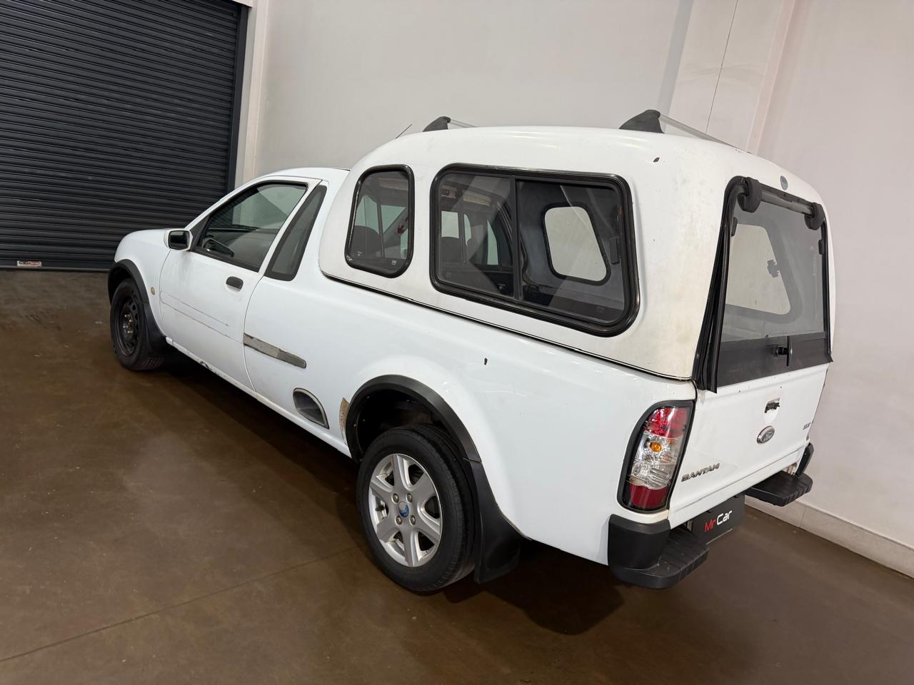 2010 FORD BANTAM 1.3i XLT