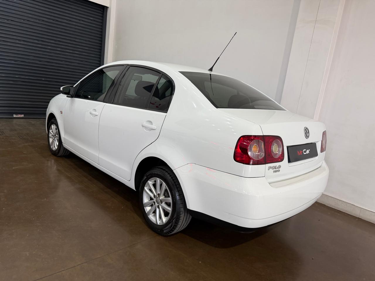2015 VOLKSWAGEN POLO VIVO 1.4 TRENDLINE TIPTRONIC