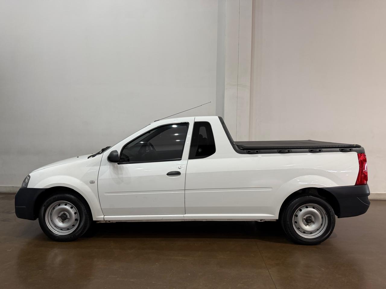 2021 NISSAN NP200 1.6 (8V) BASE