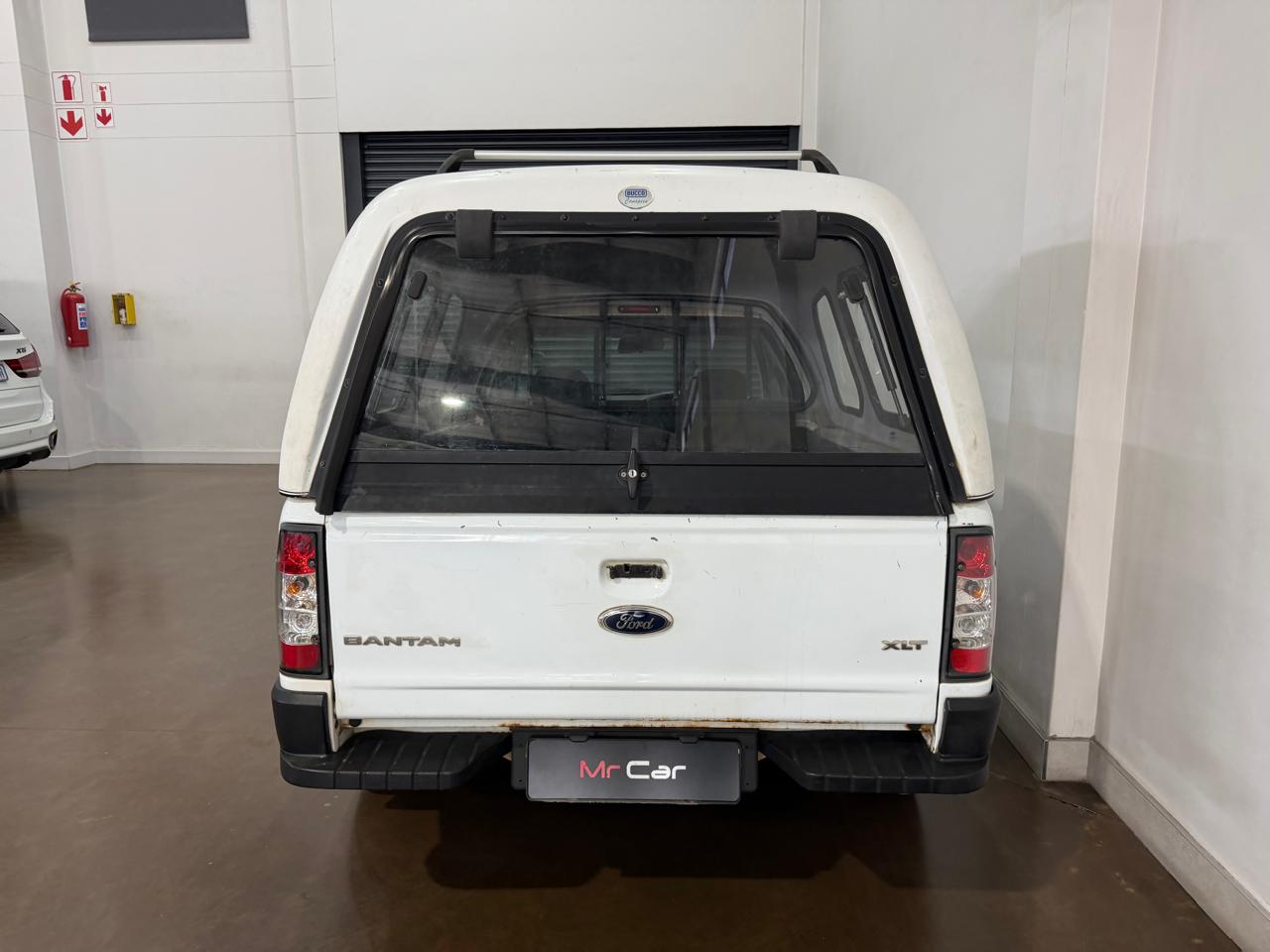 2010 FORD BANTAM 1.3i XLT