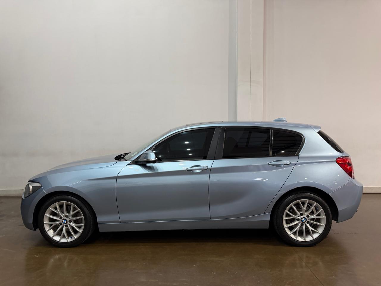 2013 BMW 1 SERIES 118i