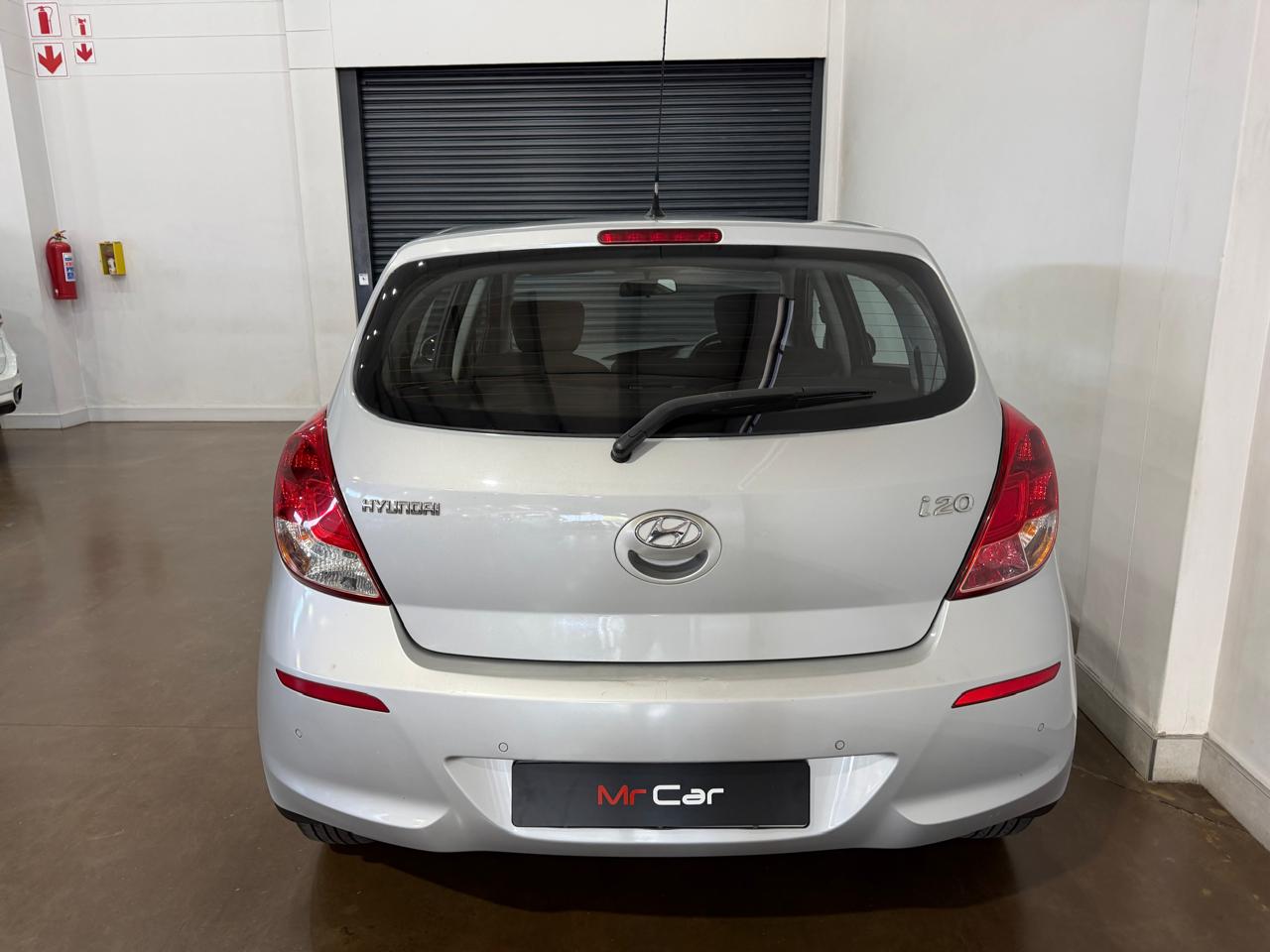 2013 HYUNDAI i20 1.4 FLUID AUTO