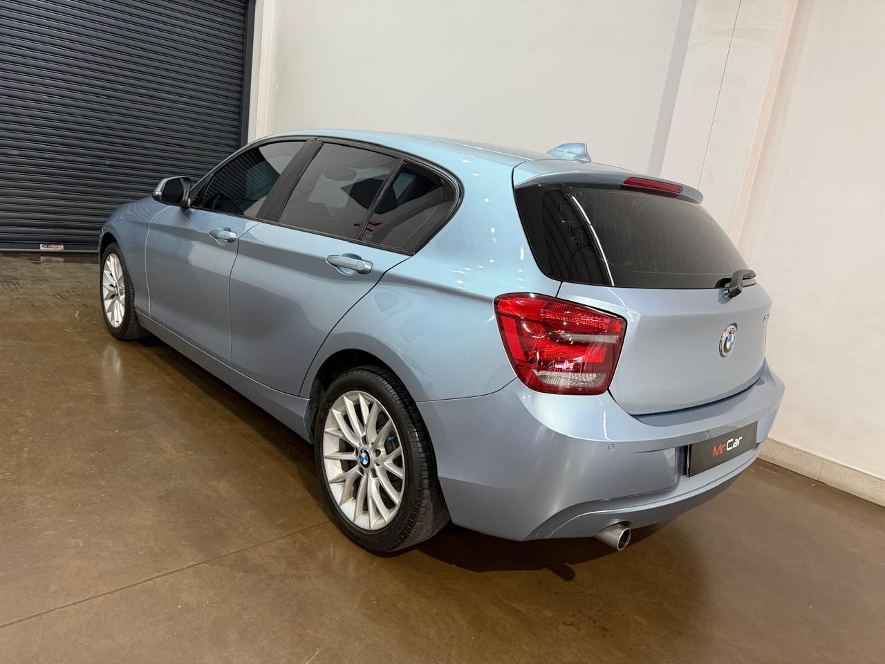 2013 BMW 1 SERIES 118i