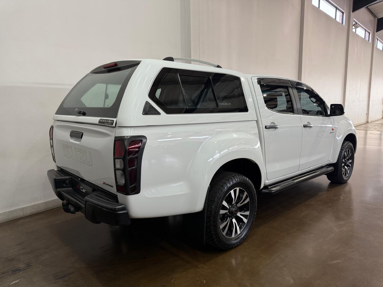2017 ISUZU KB 250 D-TEQ X-RIDER DOUBLE CAB