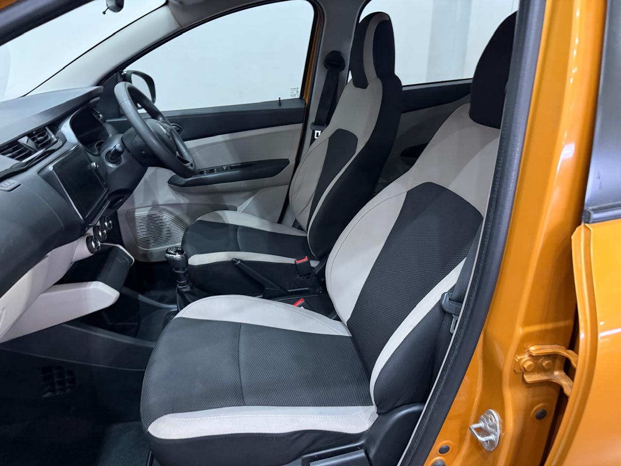 2022 RENAULT TRIBER 1.0 ZEN