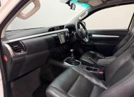 2016 TOYOTA HILUX 2.8 GD-6 RAISED BODY EXTRA CAB