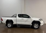 2016 TOYOTA HILUX 2.8 GD-6 RAISED BODY EXTRA CAB