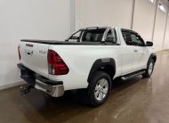 2016 TOYOTA HILUX 2.8 GD-6 RAISED BODY EXTRA CAB